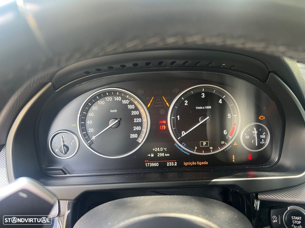 BMW X5 25 d sDrive Pack M - 12