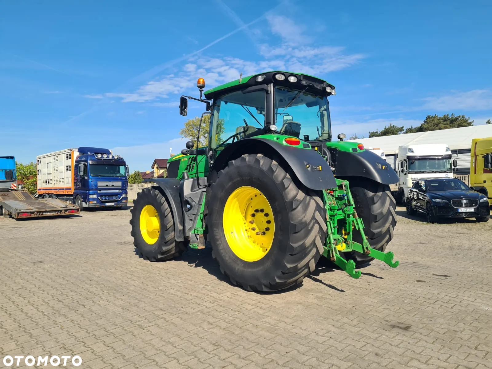 John Deere 6215R. GPS, 50km/h - 8