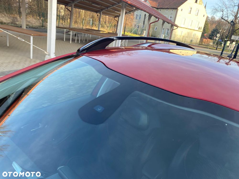 Peugeot 2008 1.2 PureTech GT Line S&S - 23