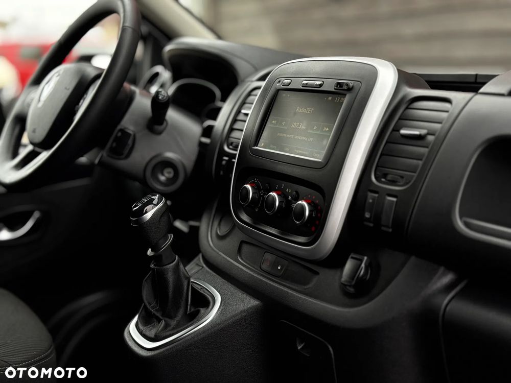 Renault TRAFIC - 28