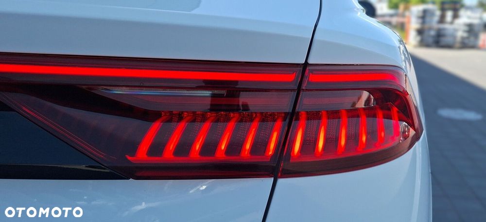 Audi Q8 - 30