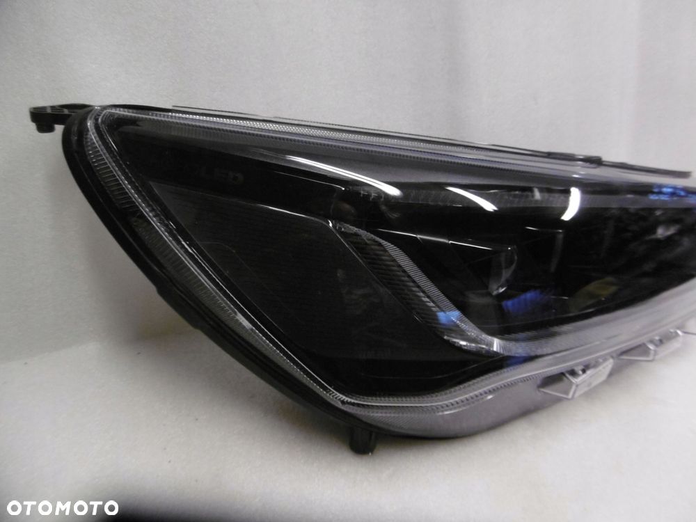 ford focus iv mk4 lift - lampa przednia prawa full led - 2