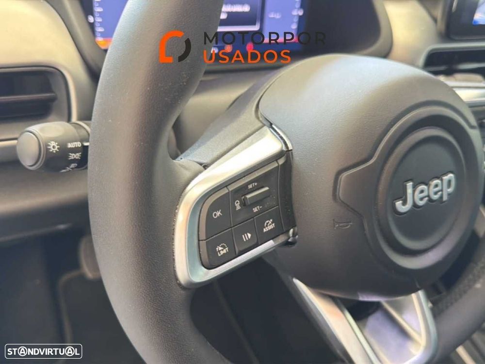 Jeep Avenger 1.2 GSE T3 Summit - 14