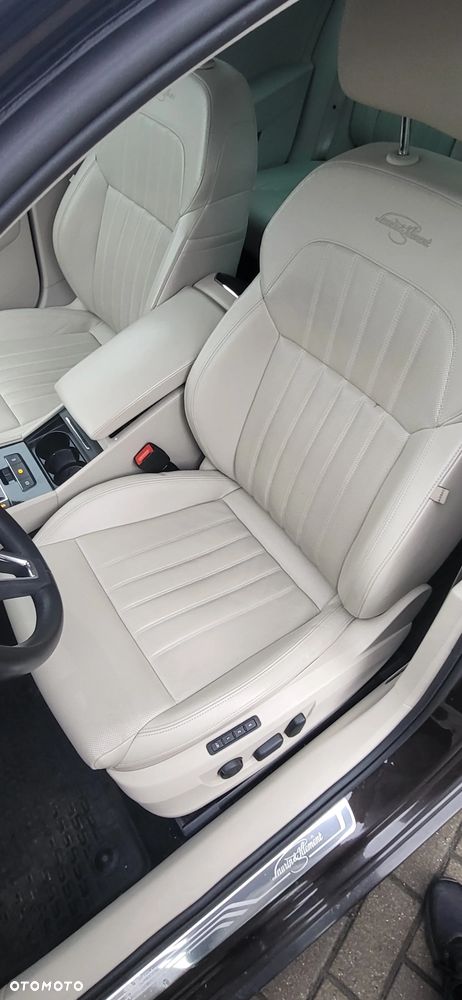 Skoda Superb 2.0 TDI L&K DSG - 18