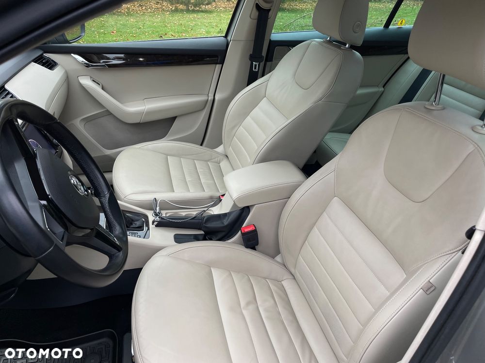 Skoda Octavia 1.8 TSI Elegance DSG - 1