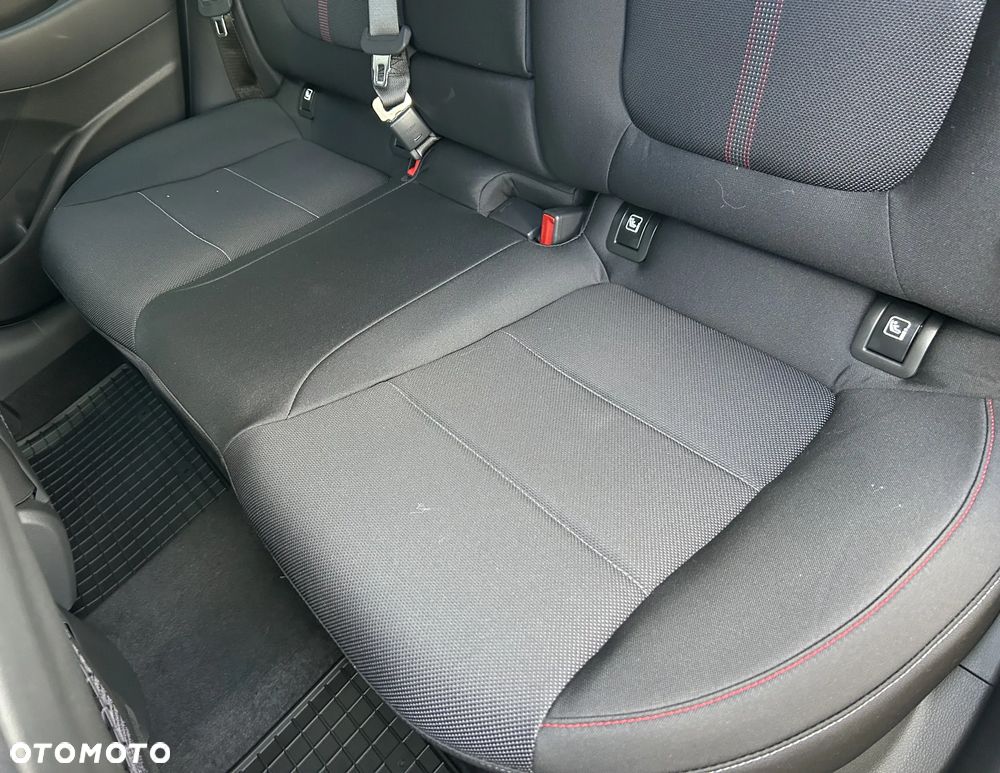 Hyundai i30 - 16