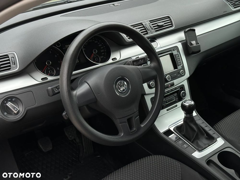 Volkswagen Passat 1.4 TSI BlueMotion Technology Exclusive - 17