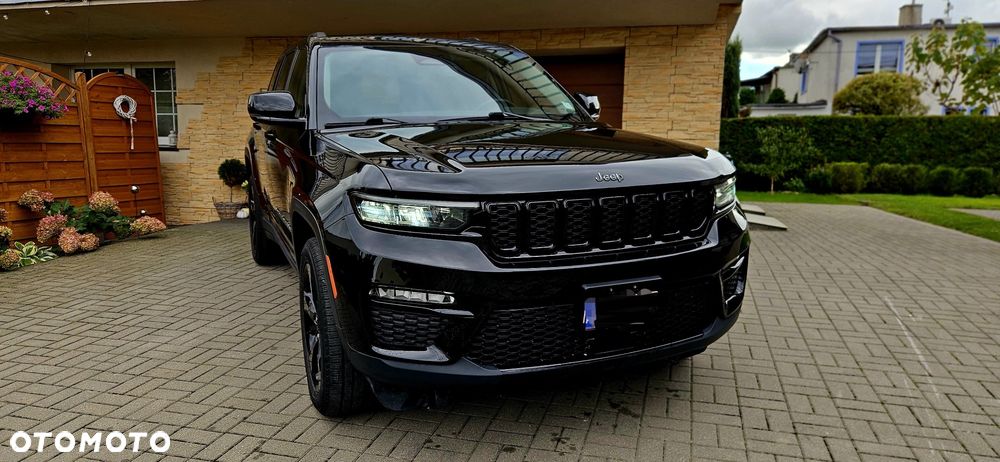 Jeep Grand Cherokee - 1