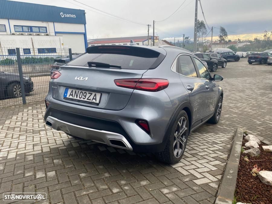 Kia XCeed 1.0 T-GDI Dynamic - 3