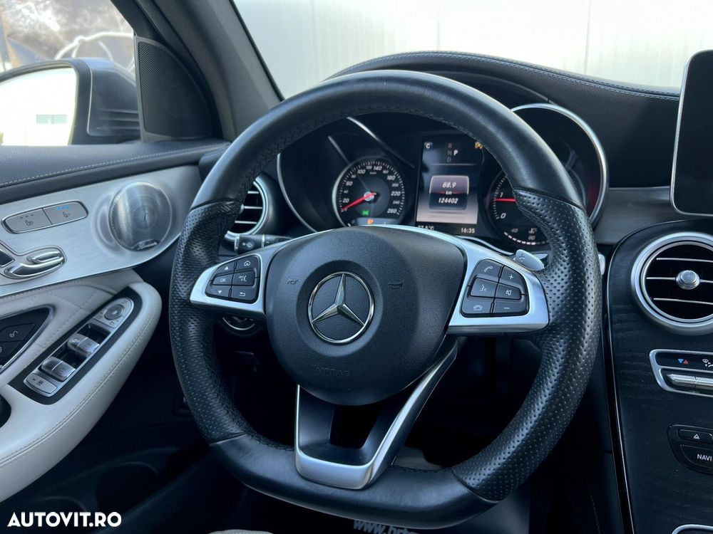 Mercedes-Benz GLC - 12