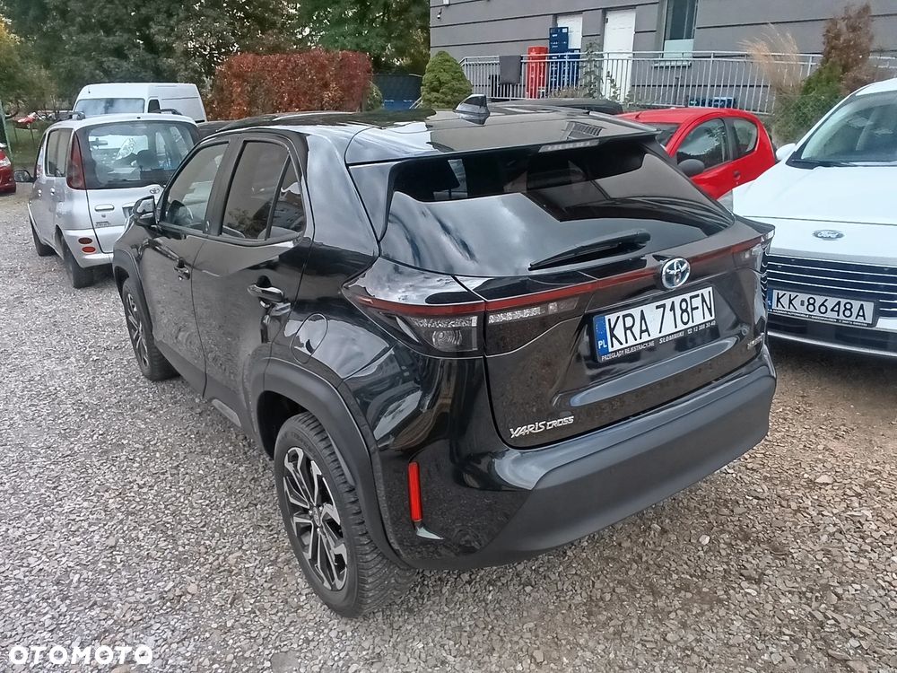 Toyota Yaris Cross 2024 photo 2