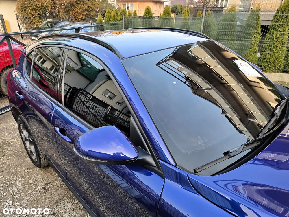 Alfa Romeo Stelvio 2.0 Turbo 16V AT8-Q4 Sprint - 4