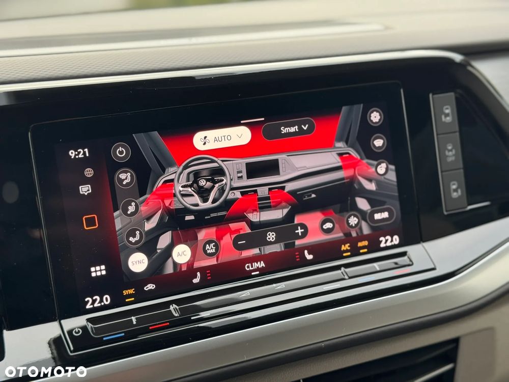 Volkswagen Multivan 2.0 TDI L2 Style DSG - 26