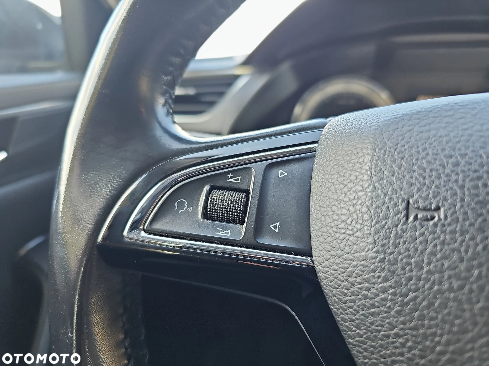 Skoda Superb 2.0 TSI Ambition DSG - 19