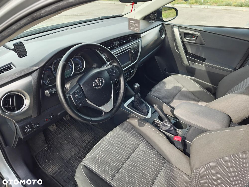 Toyota Auris 1.33 Dual-VVT-i Edition - 14