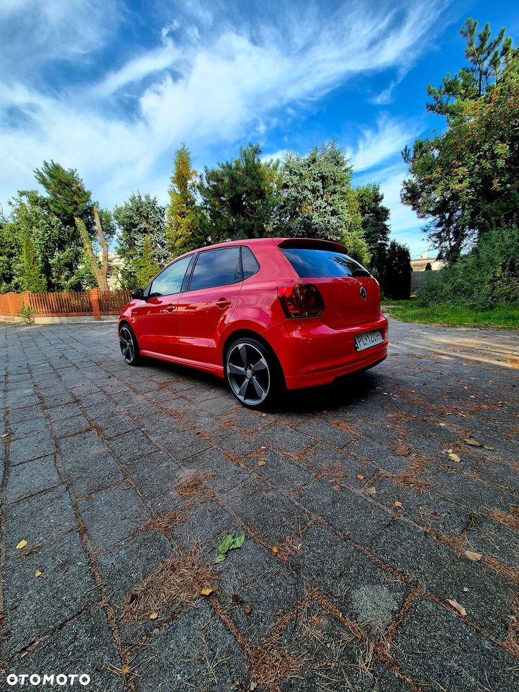 Volkswagen Polo - 2