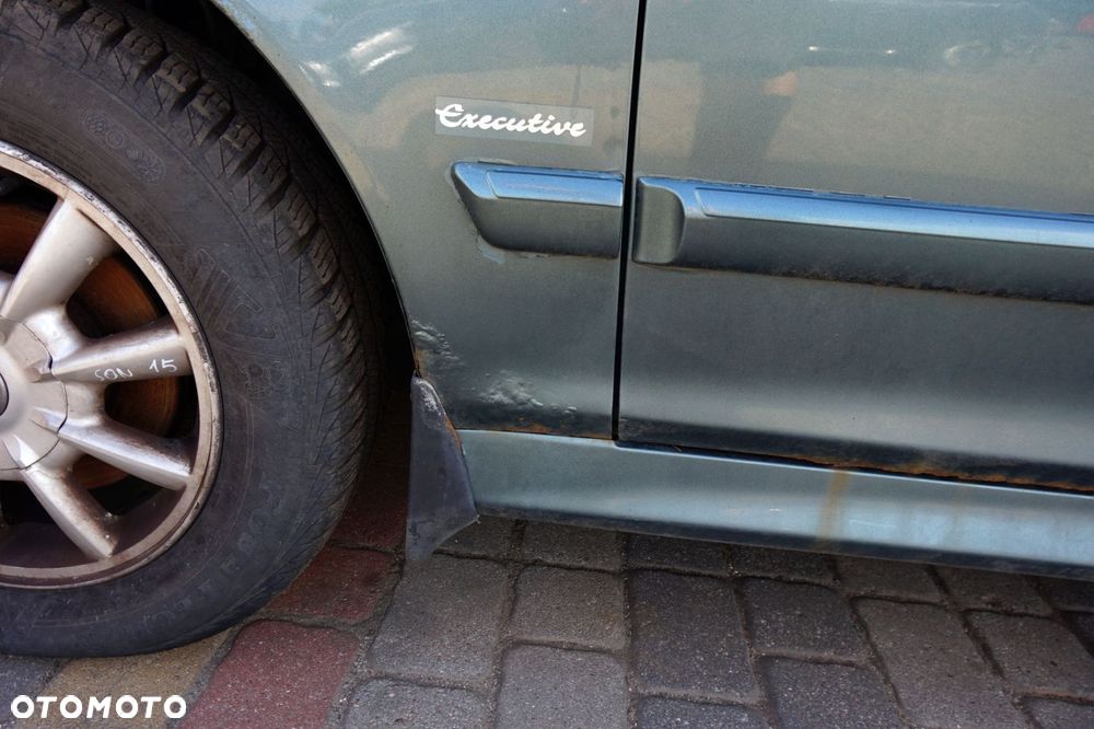 MASKA ZDERZAK BŁOTNIKI LAMPY SONATA IV LIFT VL  HYUNDAI 2001-2004 ZIELONY PRZÓD KOMPLETNY - 25
