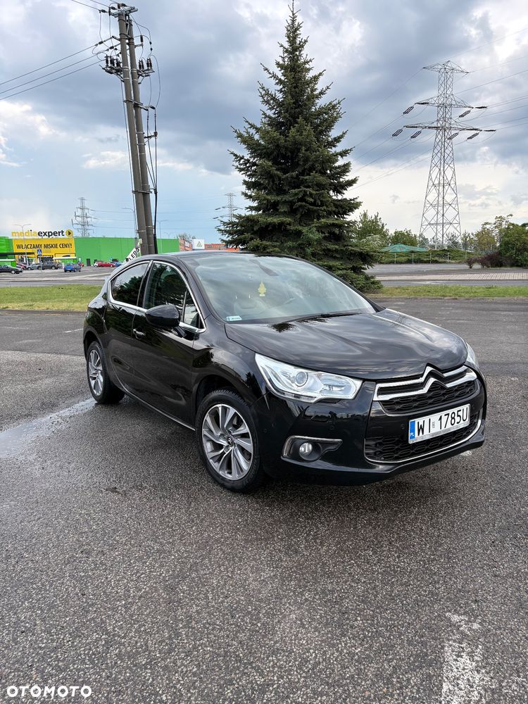 Citroën DS4 1.6 THP SoChic - 1