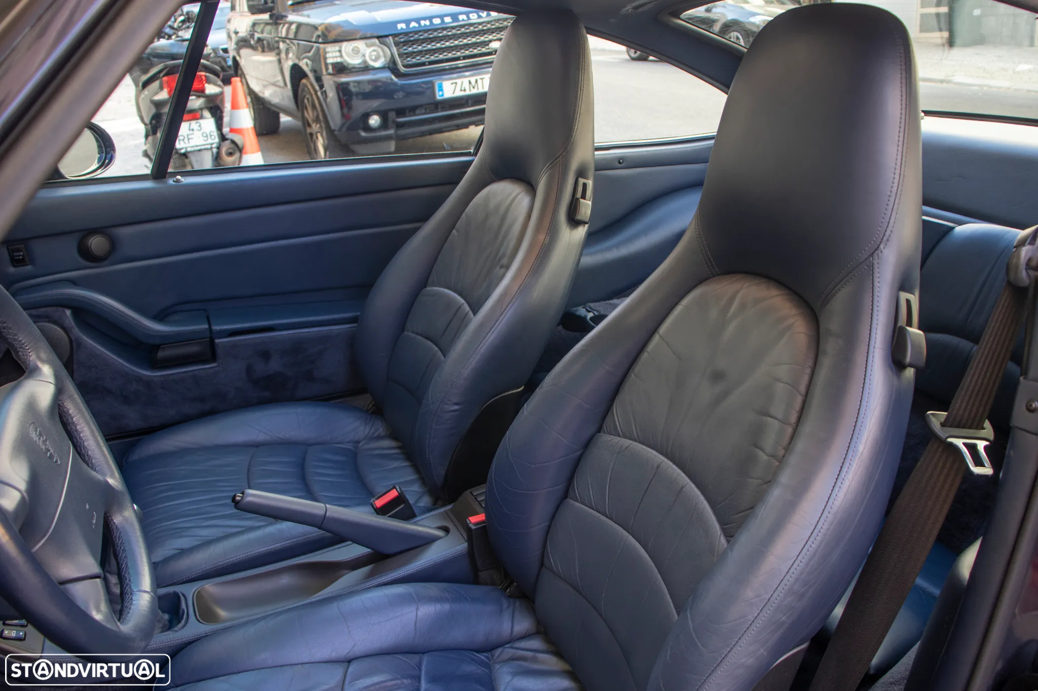 Porsche 911 (993) Coupé 3.6 Carrera 4S - 10