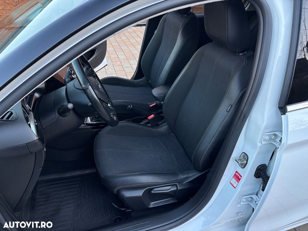 Opel Corsa 1.2 Start/Stop Elegance - 16