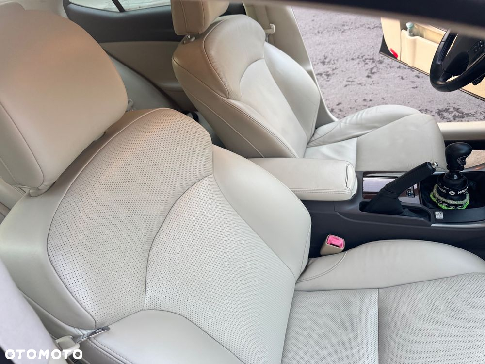 Lexus IS 220 D Prestige - 2