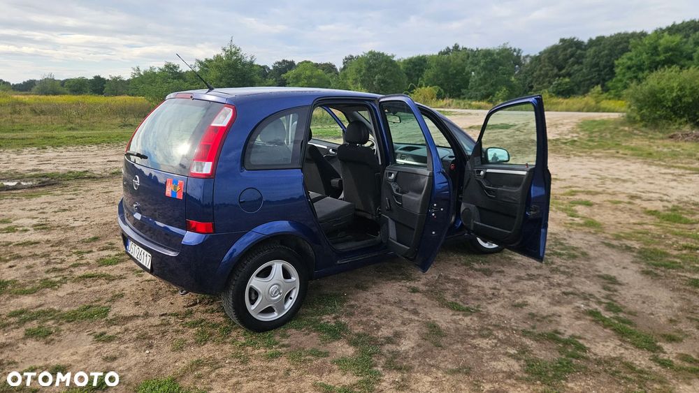 Opel Meriva 1.4 Cosmo - 10