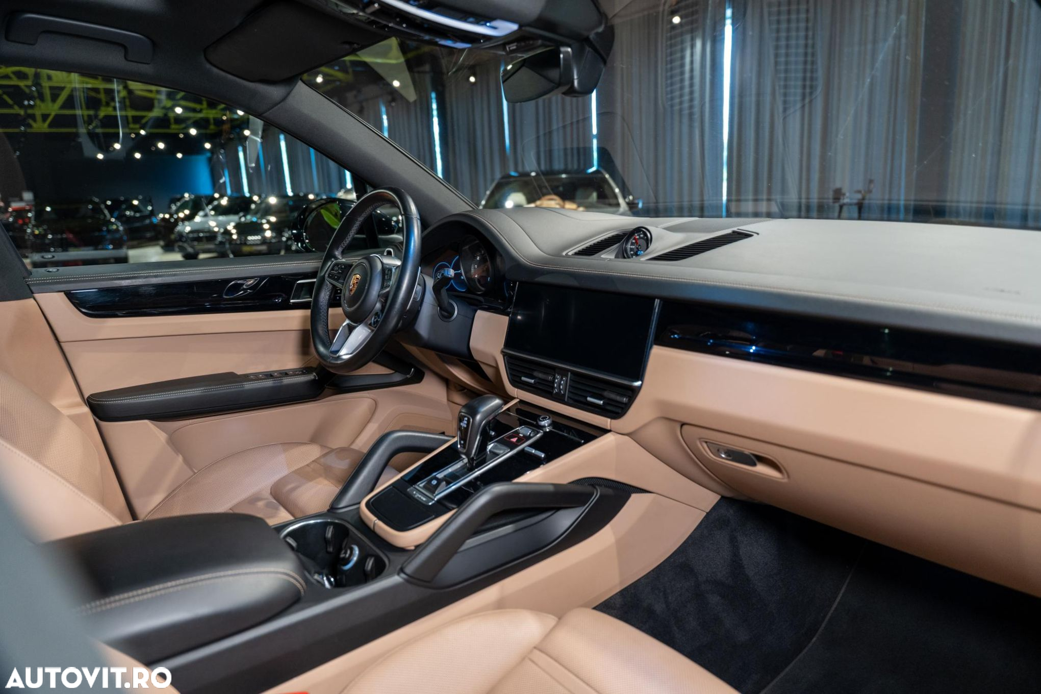 Porsche Cayenne Standard - 27