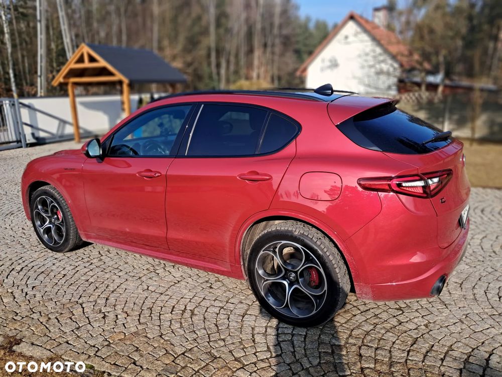 Alfa Romeo Stelvio 2.0 Turbo Veloce TI Q4 - 4