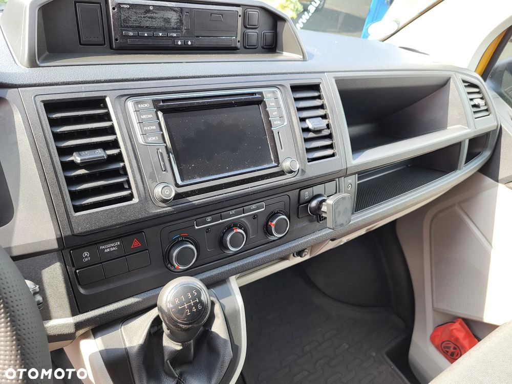 Volkswagen T6-2.0 TDI-DŁUGI-150 KM-SERWIS MOBILNY-KLIMA-ŁADNY - 15