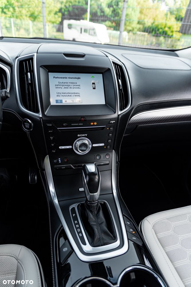 Ford Edge 2.0 TDCi Bi-Turbo 4x4 Vignale - 39