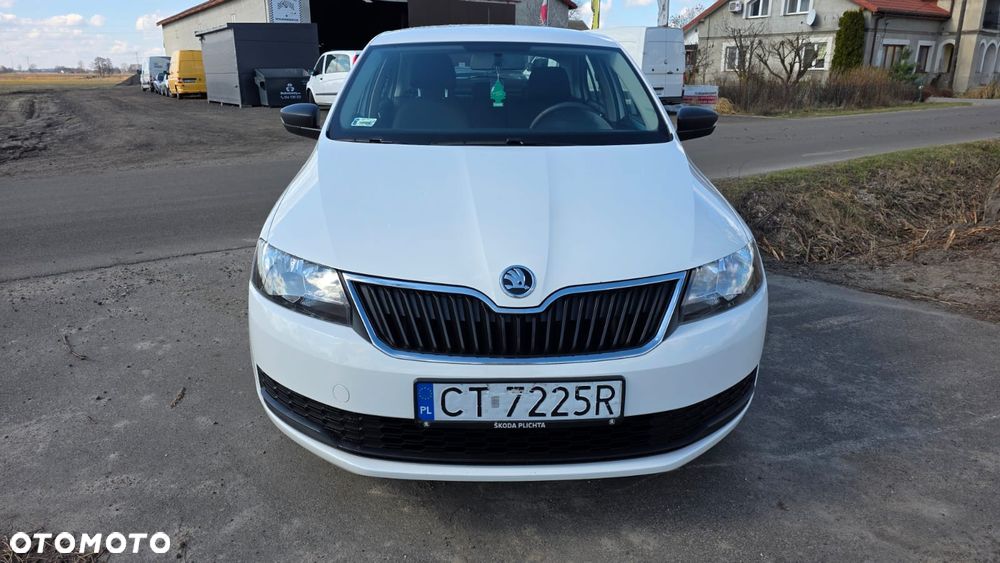 Skoda RAPID - 8