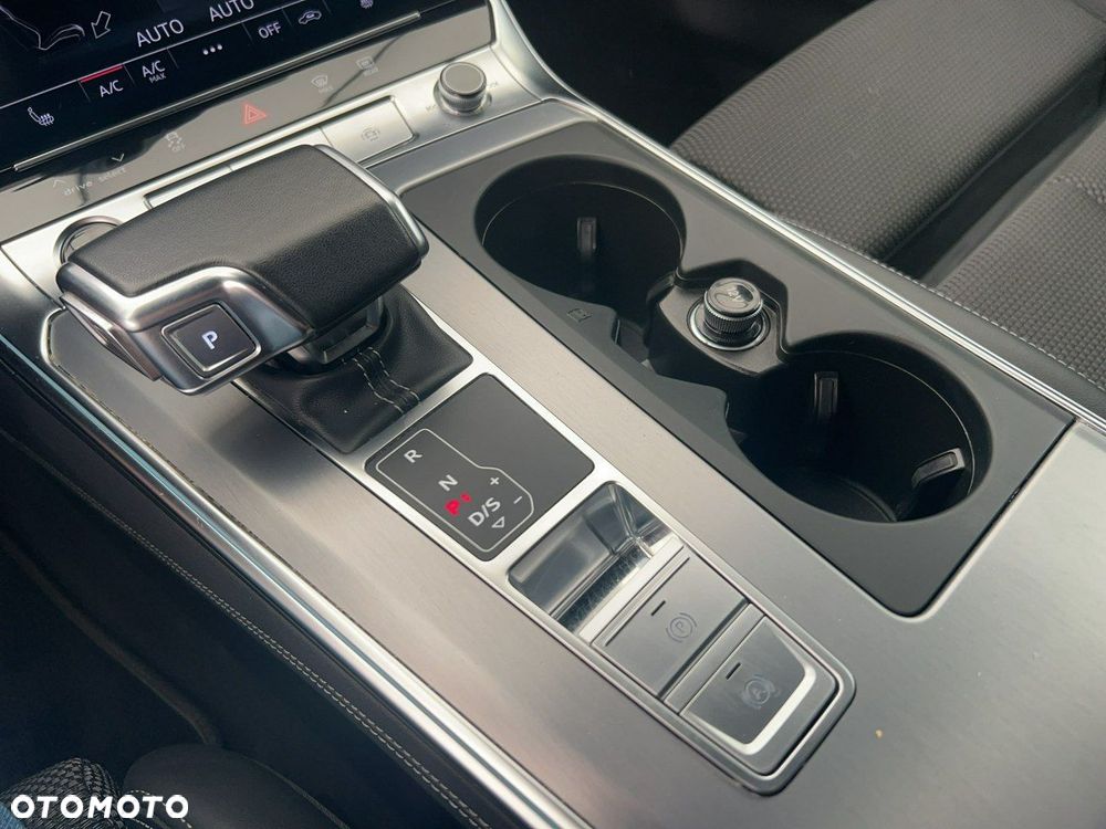 Audi A6 Avant - 19