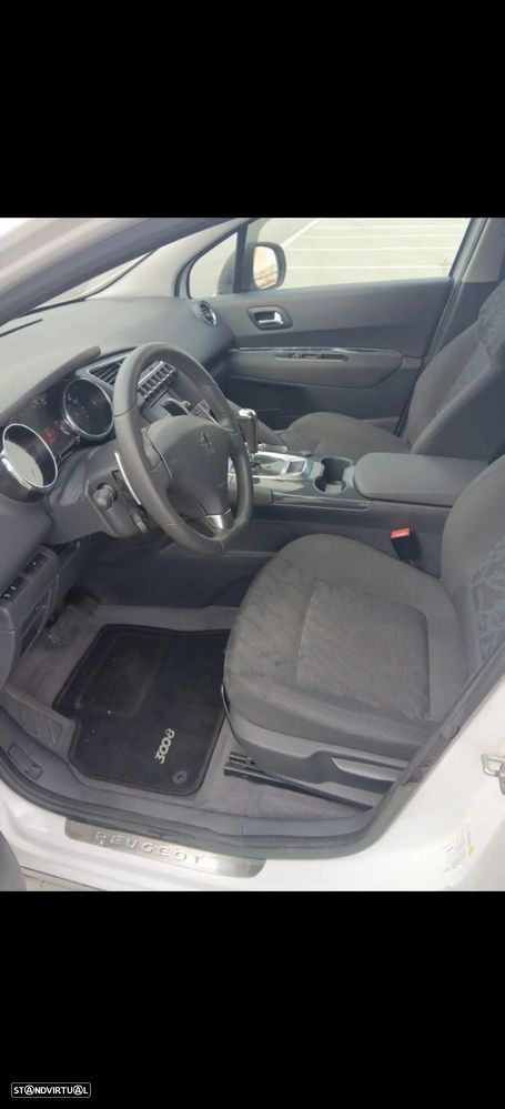 Peugeot 3008 1.6 e-HDi Allure 2-Tronic 110g - 12