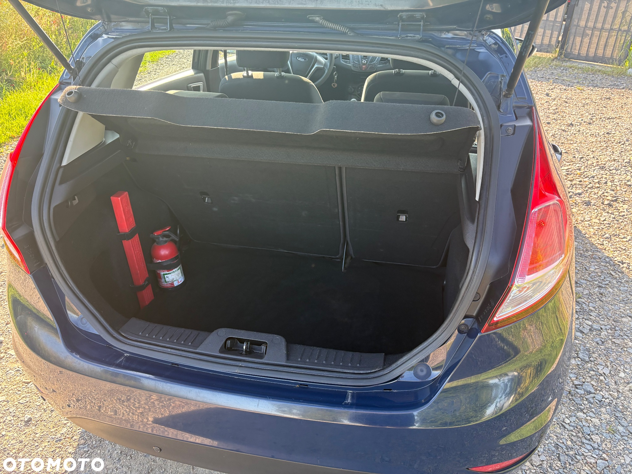 Ford Fiesta 1.5 TDCi Ambiente - 8