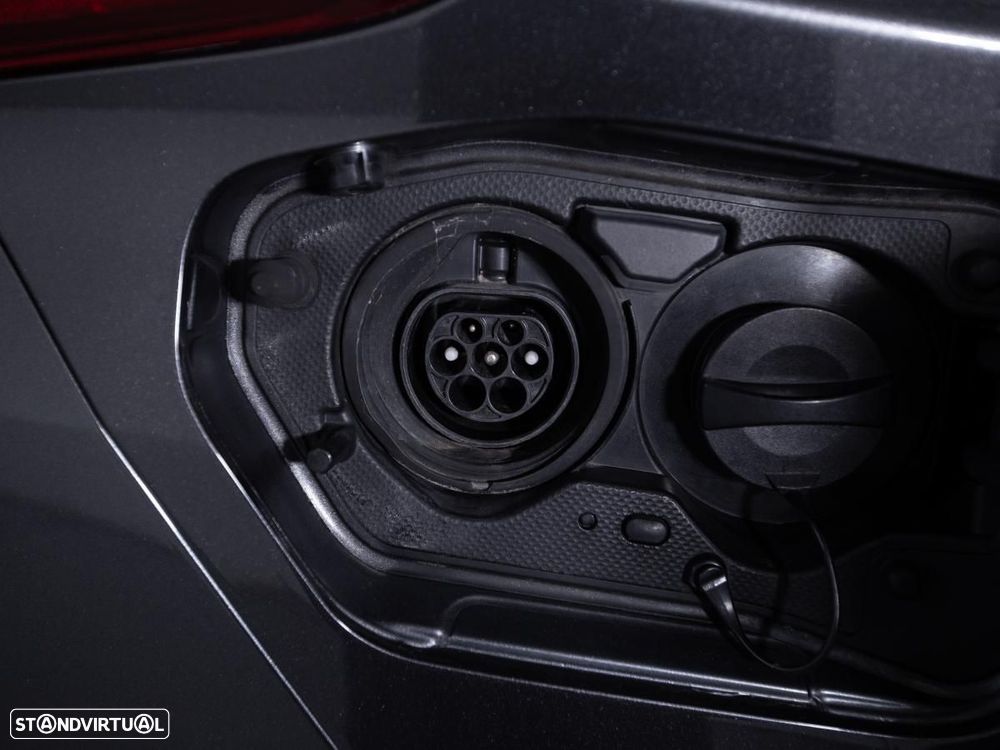 Toyota Prius - 13