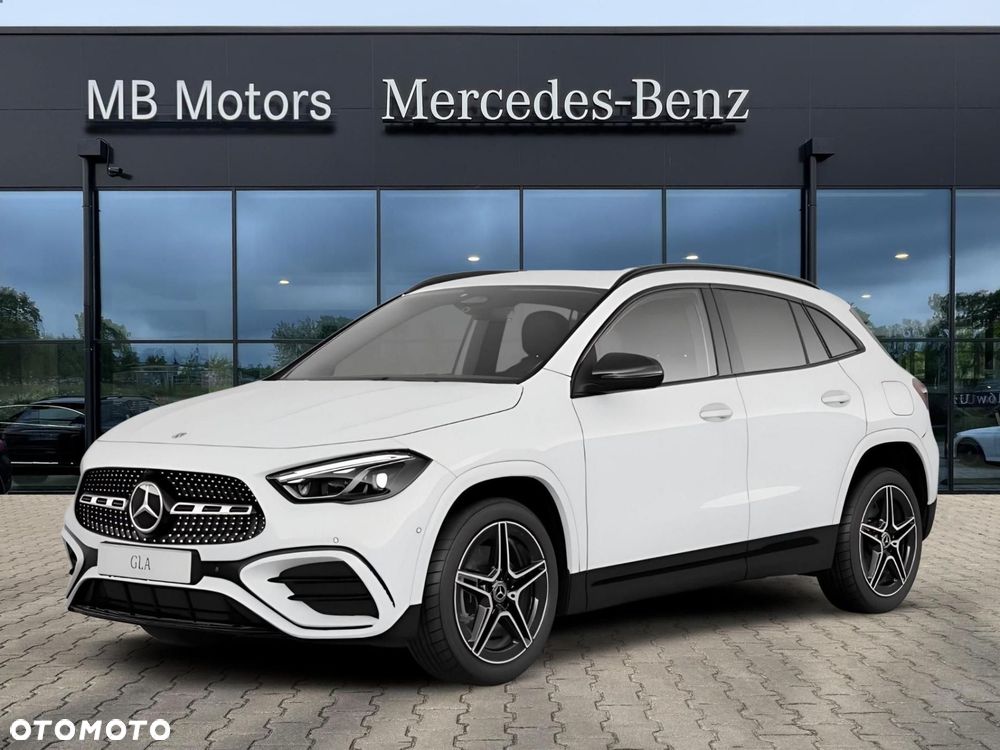 Mercedes-Benz GLA - 2