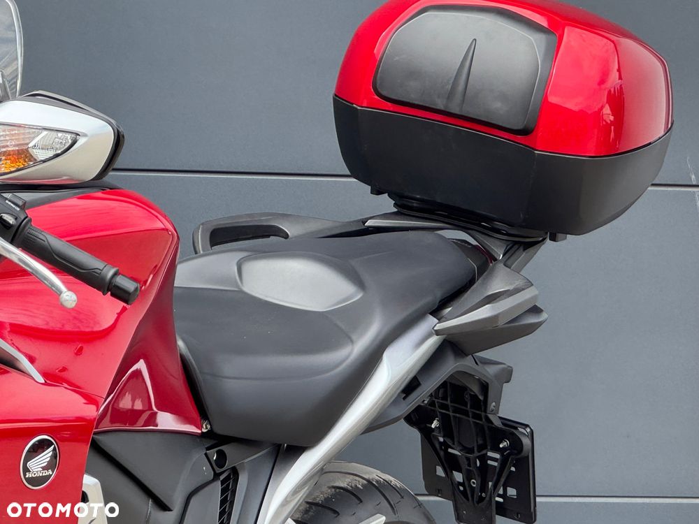 Honda VFR - 32