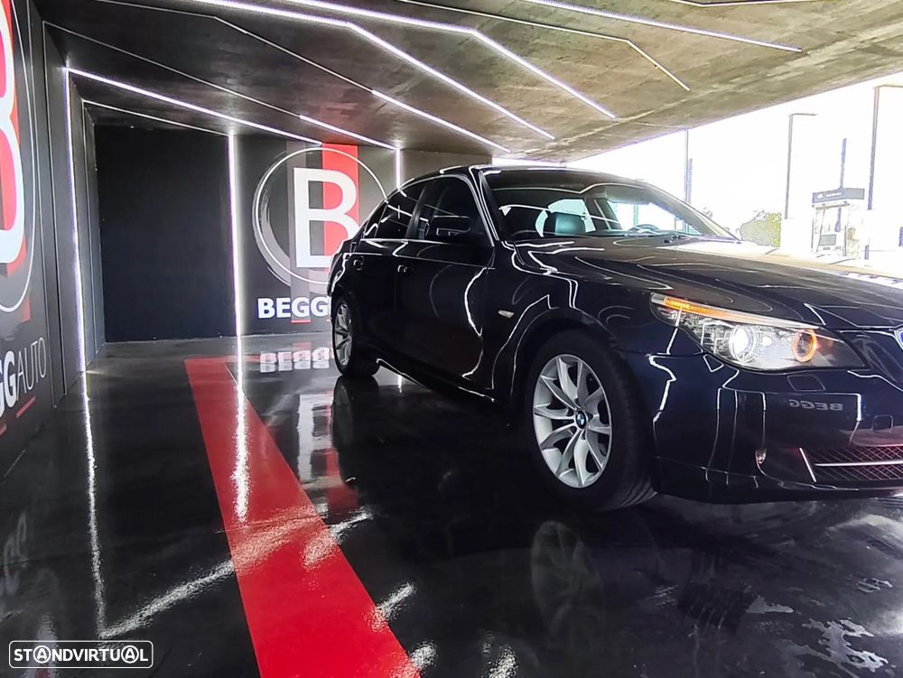 BMW 520 d Executive - 15