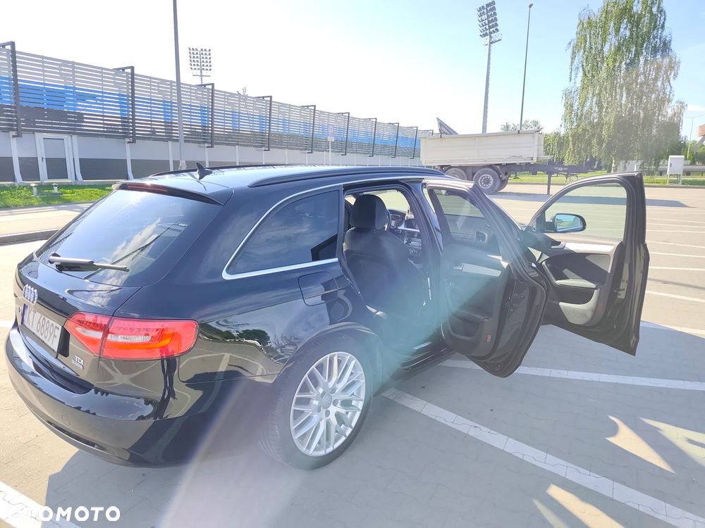 Audi A4 Avant 2.0 TDI Quattro - 24