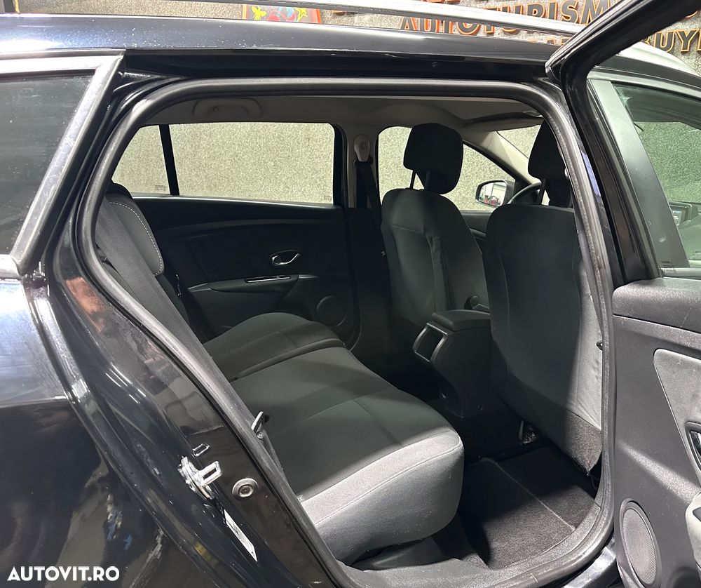 Renault Megane ENERGY dCi 110 GT LINE - 8