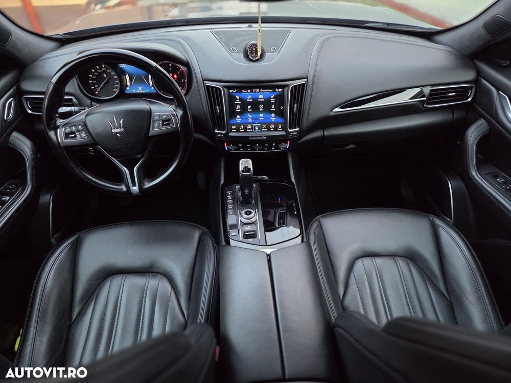 Maserati Levante Q4 GranLusso - 6