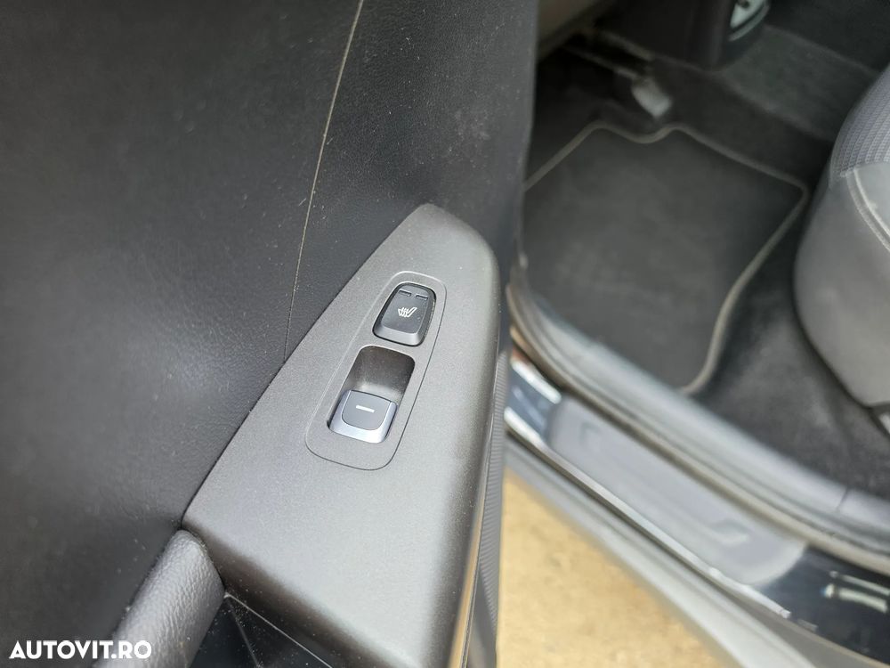Kia Sportage 2,0 CRDI 2WD Vision - 18