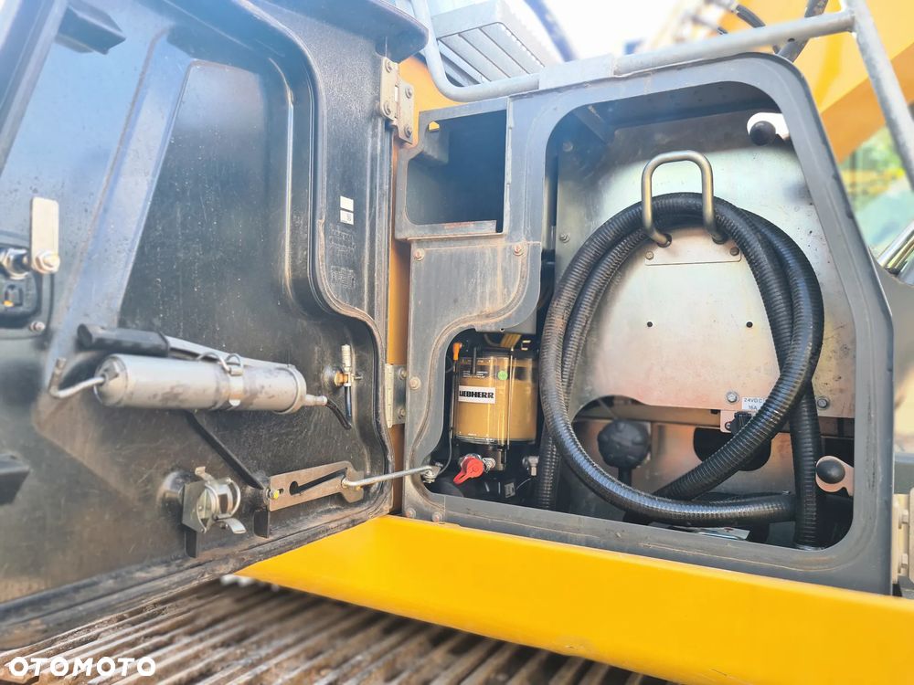 Liebherr R 930 LC  /936/934/330/336/290/360 - 13