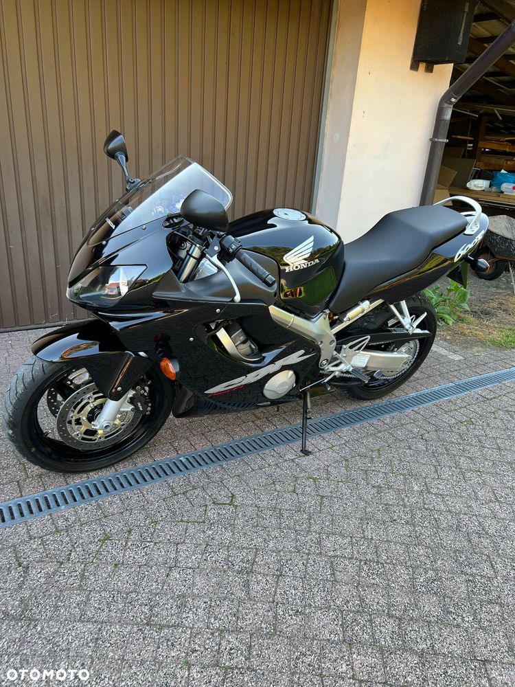 Honda CBR - 5