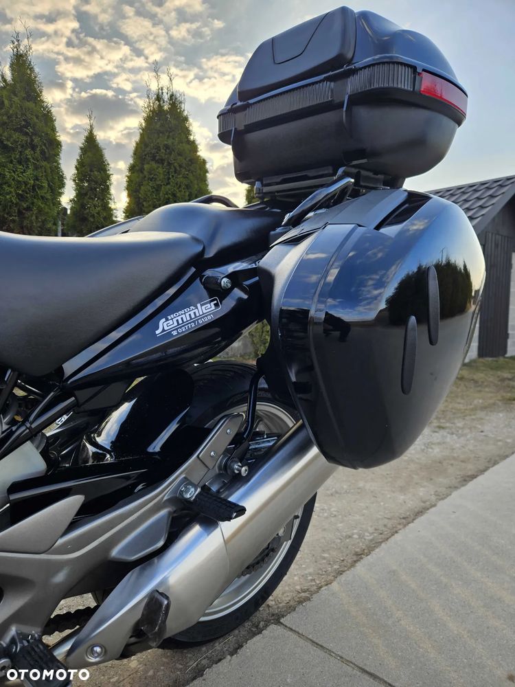 Honda CBF - 11