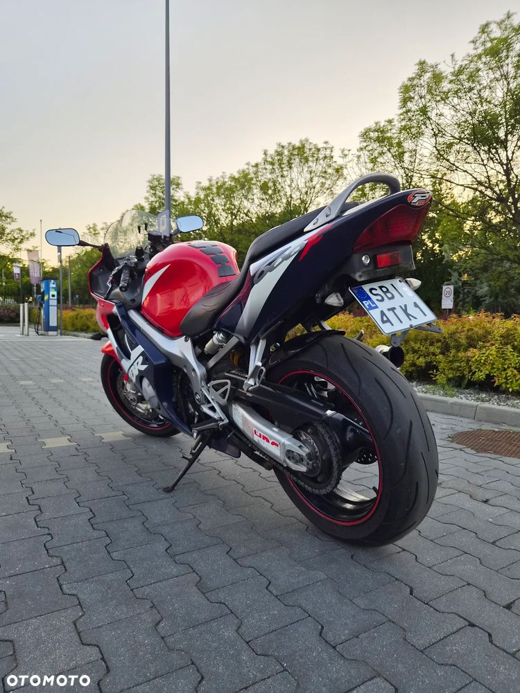 Honda CBR - 4