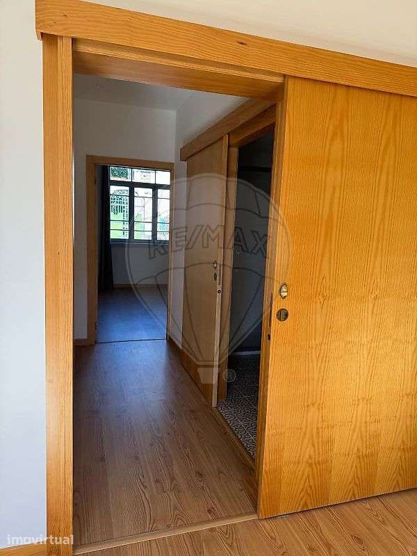 Apartamento T2 para arrendamento - Grande imagem: 4/13