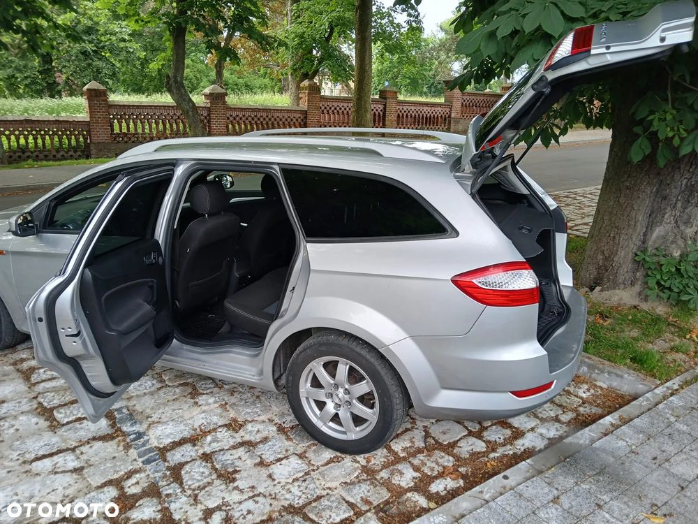 Ford Mondeo - 20