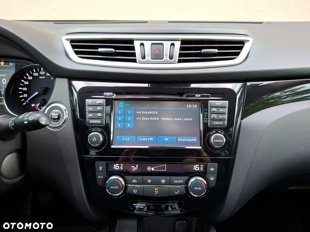 Nissan Qashqai 1.6 DIG-T Tekna+ - 29