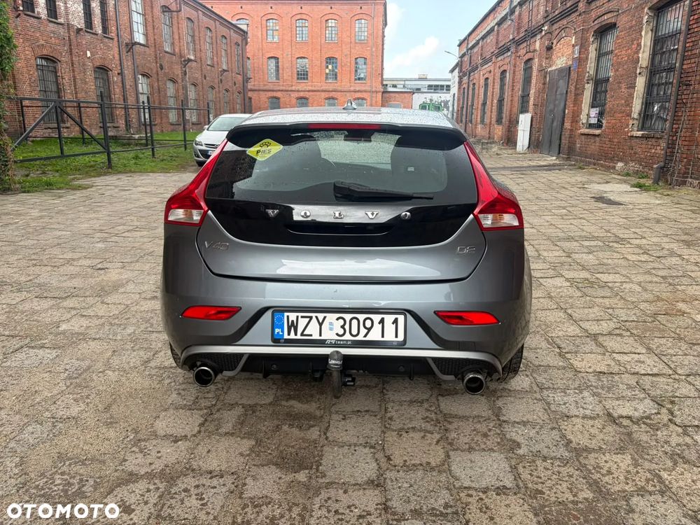 Volvo V40 2015 photo 4